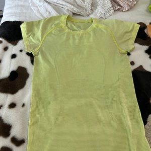 Lululemon Swiftly tech!